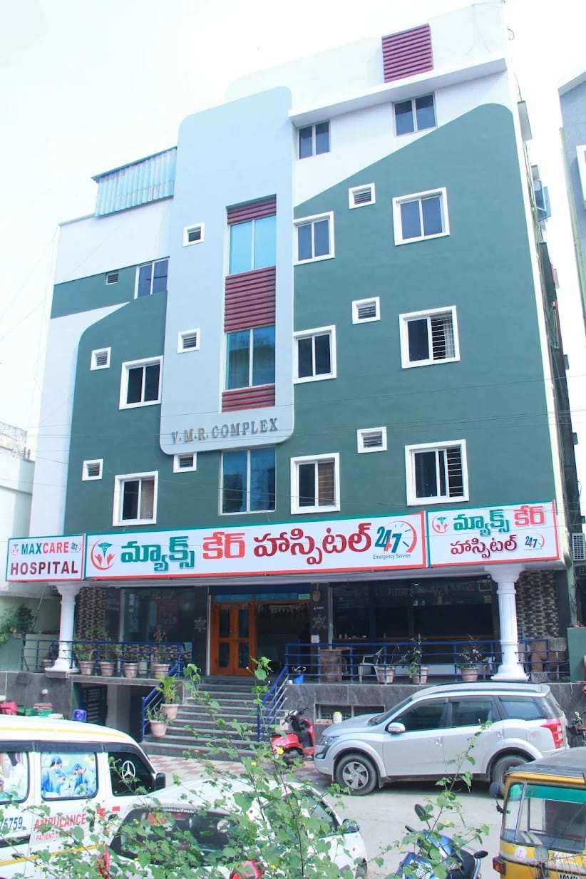 DR MANJULA DHARANIKOTA - GYNEACOLOGIST in Nalgonda